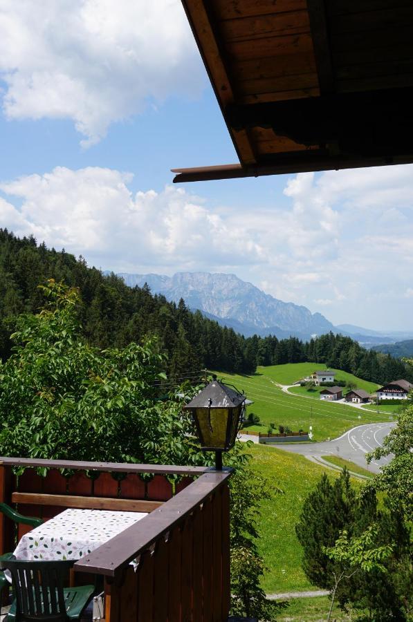 Chalet Katrin Sankt Koloman Exterior photo